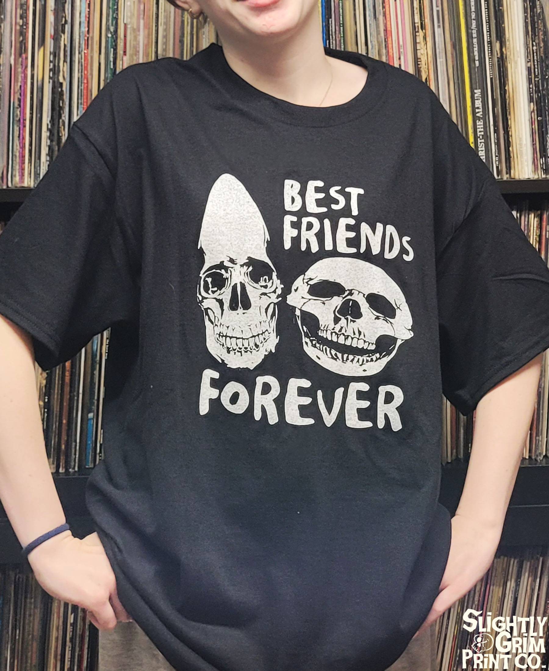 Best Friends Forever shirt.